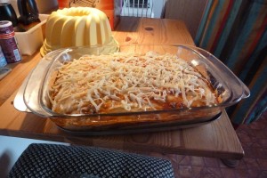 Domácí těstoviny: lasagne připravené na pečení