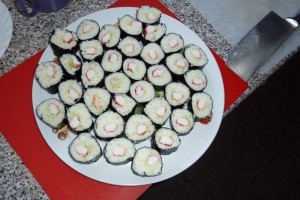 Nakrájená rolka sushi